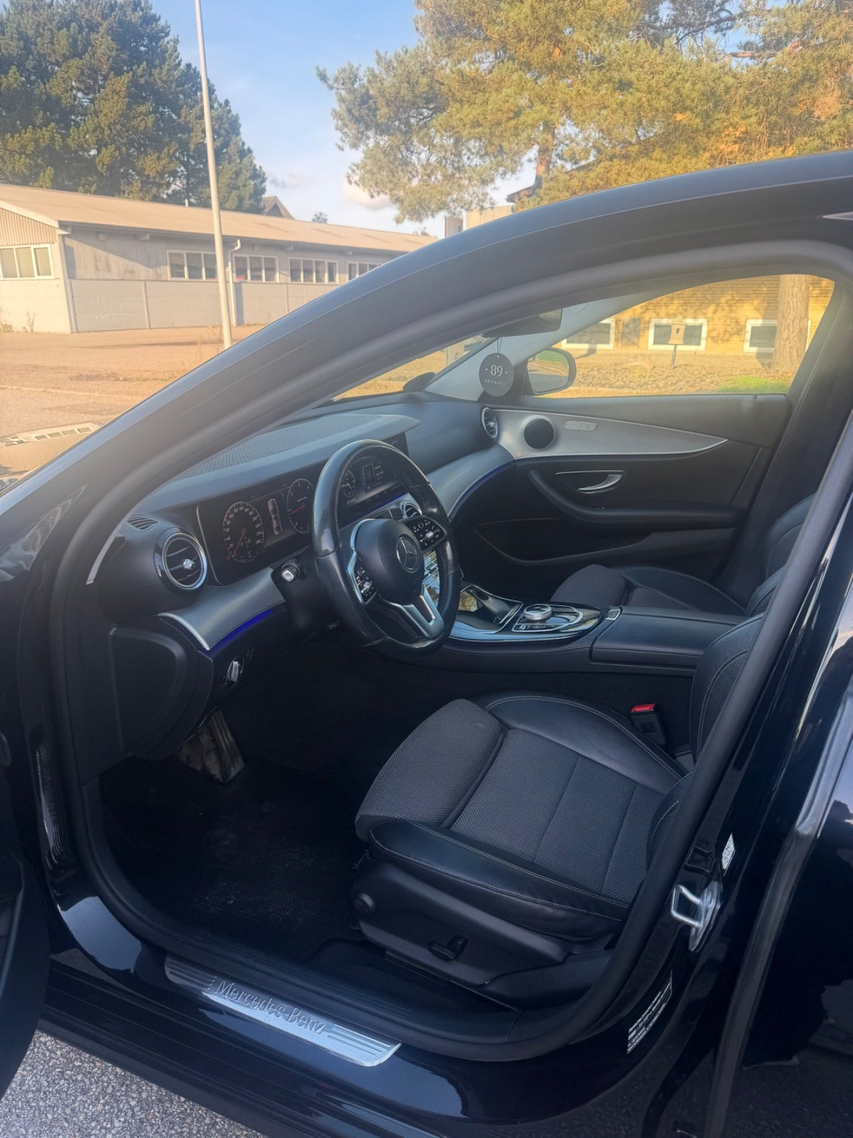 Sort Mercedes E220 d fra 2017