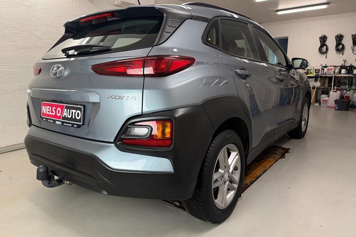 Blå Hyundai Kona fra 2020