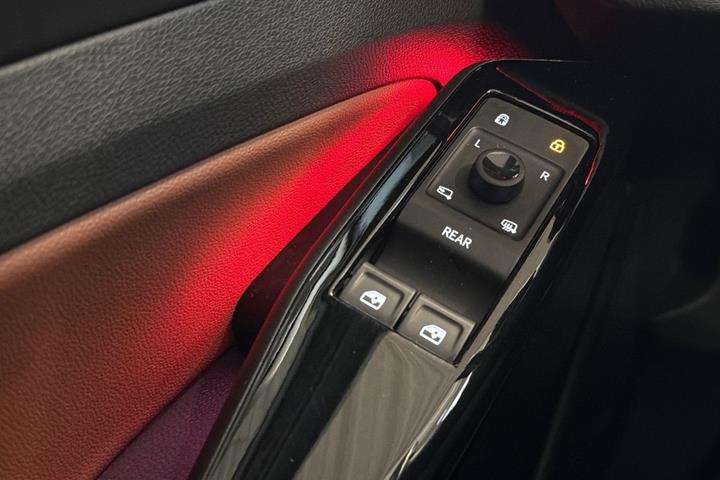 Grå VW ID.4 fra 2021