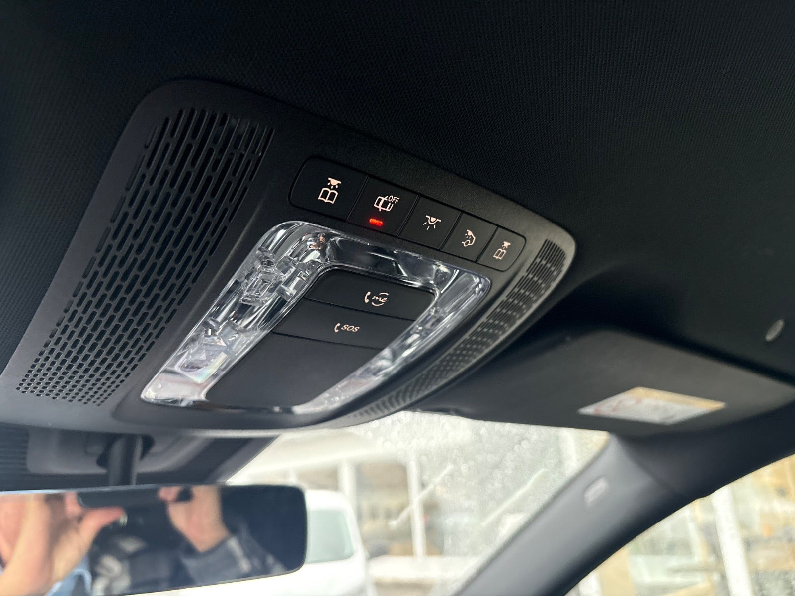 Sort Mercedes EQA250+ fra 2023