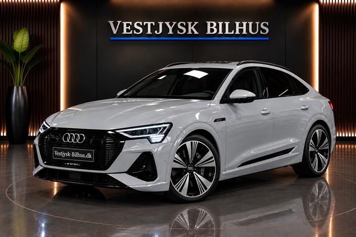 Sort Audi e-tron fra 2021