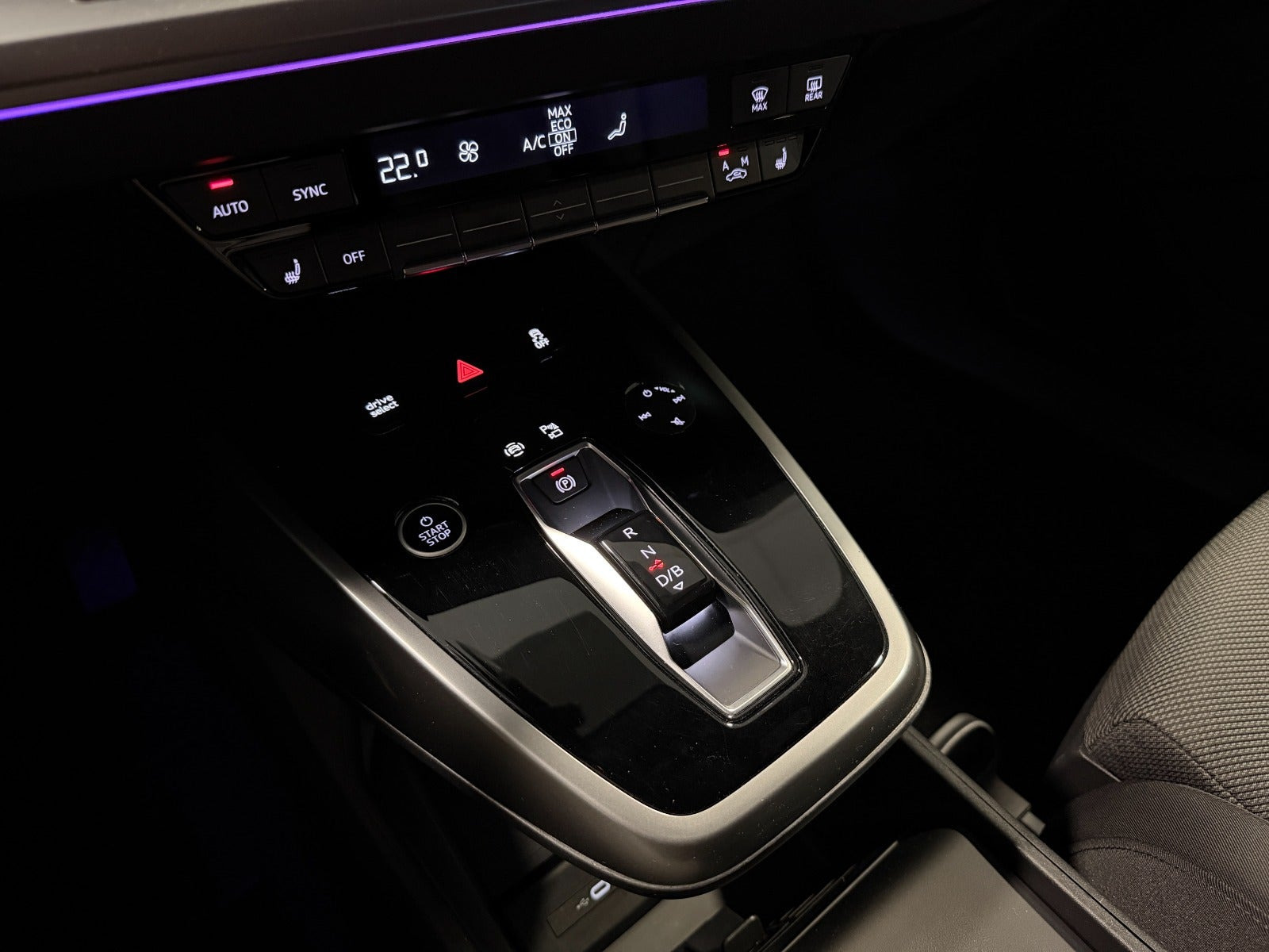 Sort Audi Q4 e-tron fra 2024