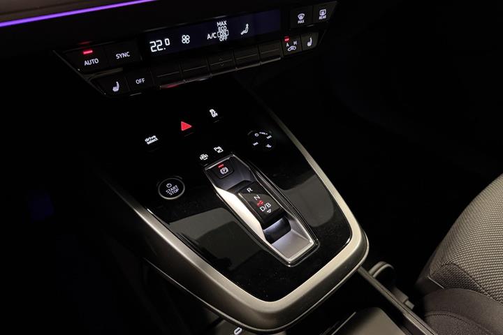 Sort Audi Q4 e-tron fra 2024
