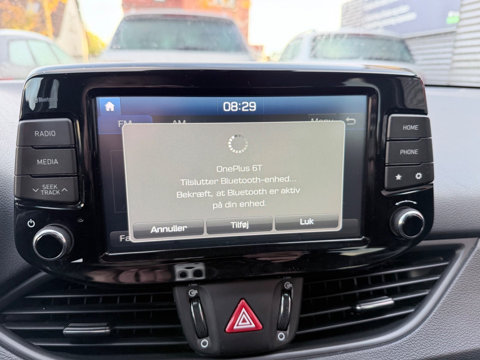 Rød Hyundai i30 fra 2020