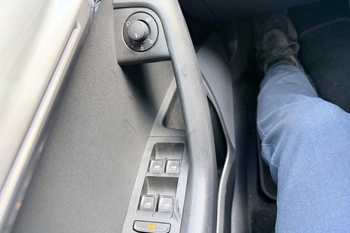 Sort Skoda Octavia fra 2018