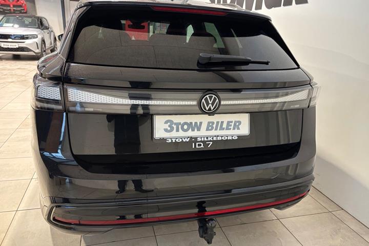 Sort VW ID.7 fra 2026