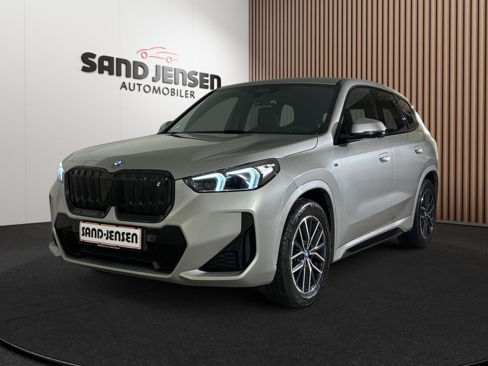 BMW iX1 xDrive30 M-Sport Premium