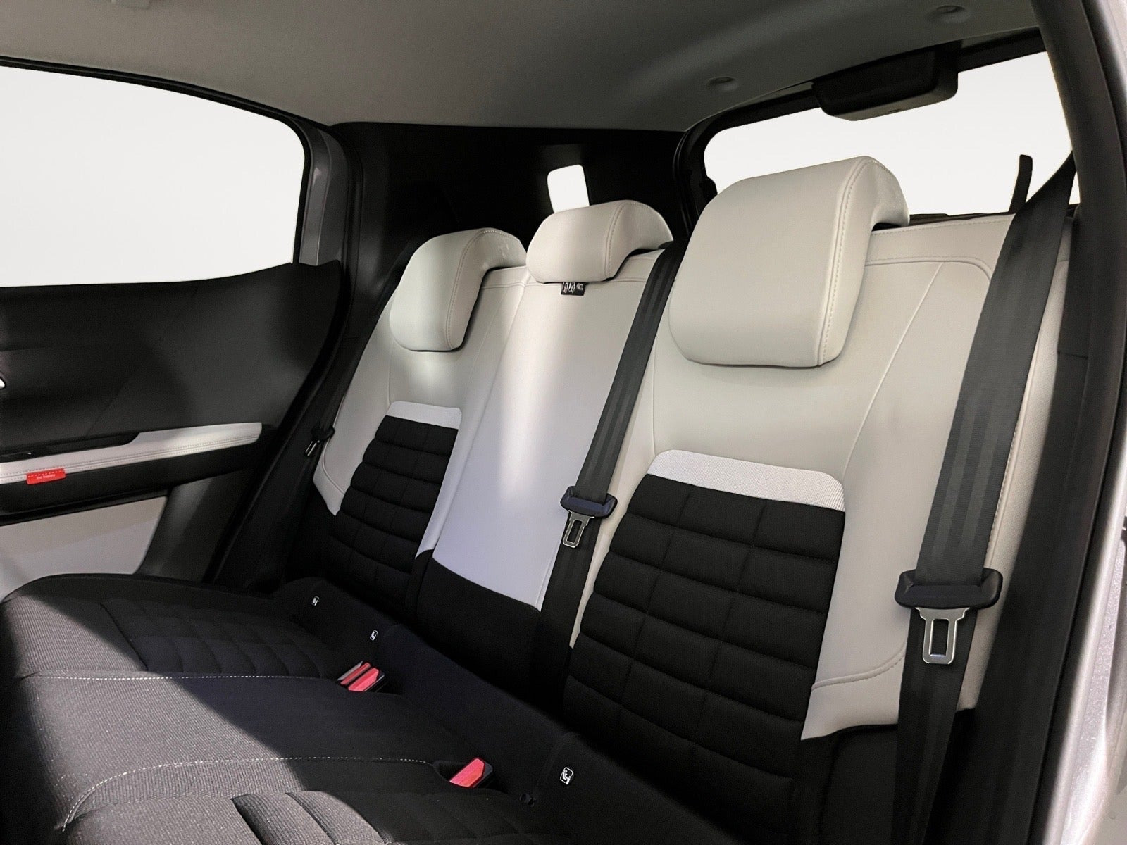 Grå Citroën e-C3 Aircross fra 2025