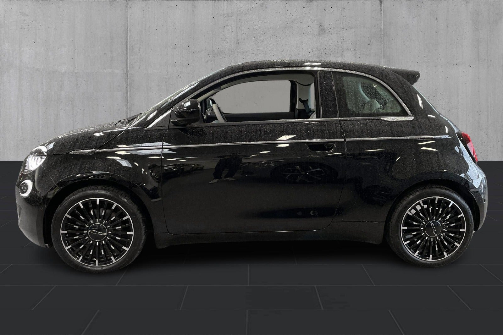 undefined Fiat 500e fra 2023