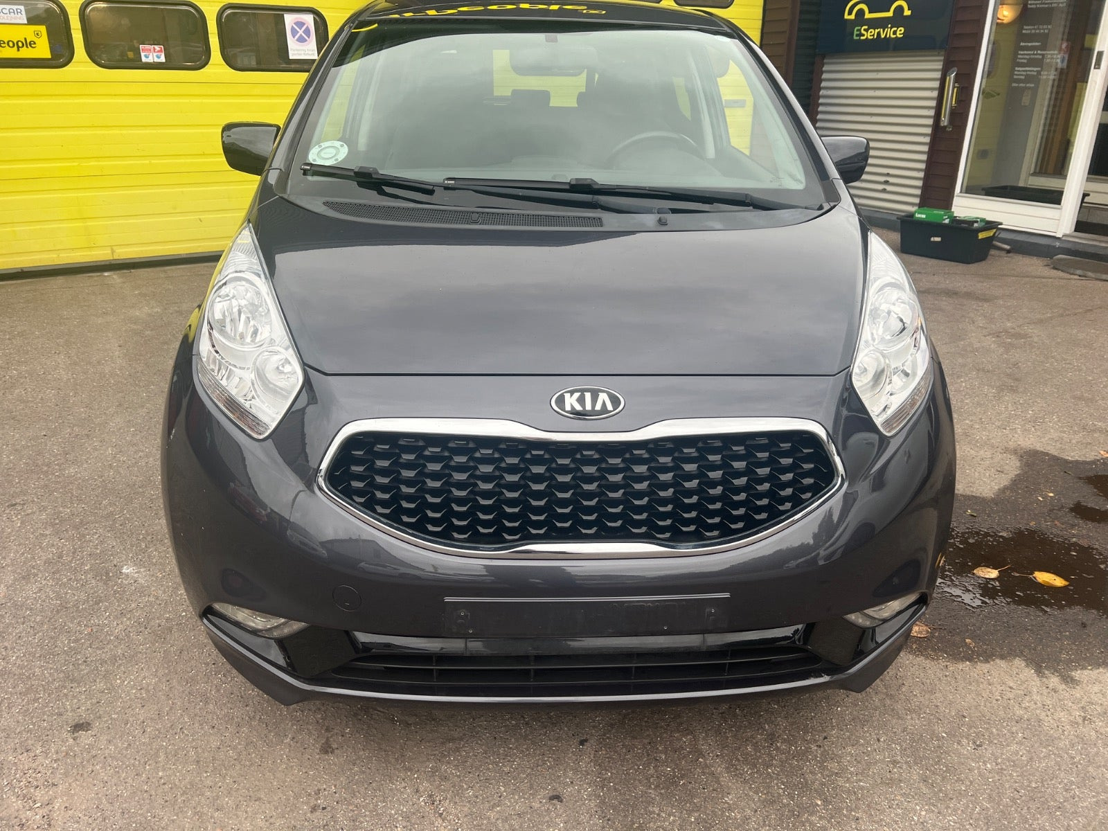 Sort Kia Venga fra 2016