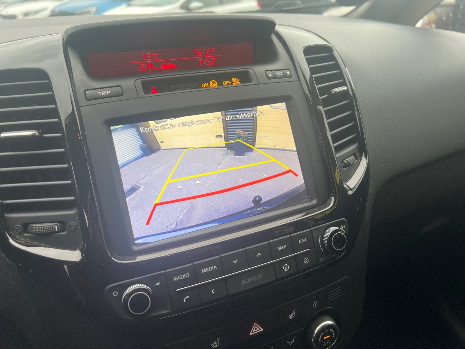 Sort Kia Venga fra 2016