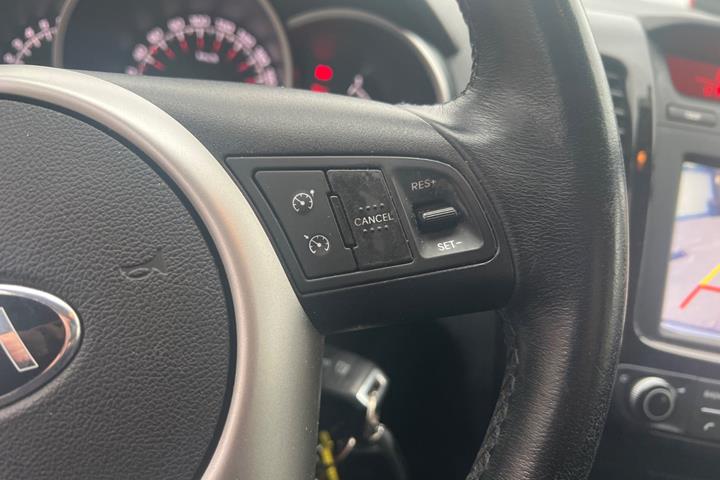 Sort Kia Venga fra 2016