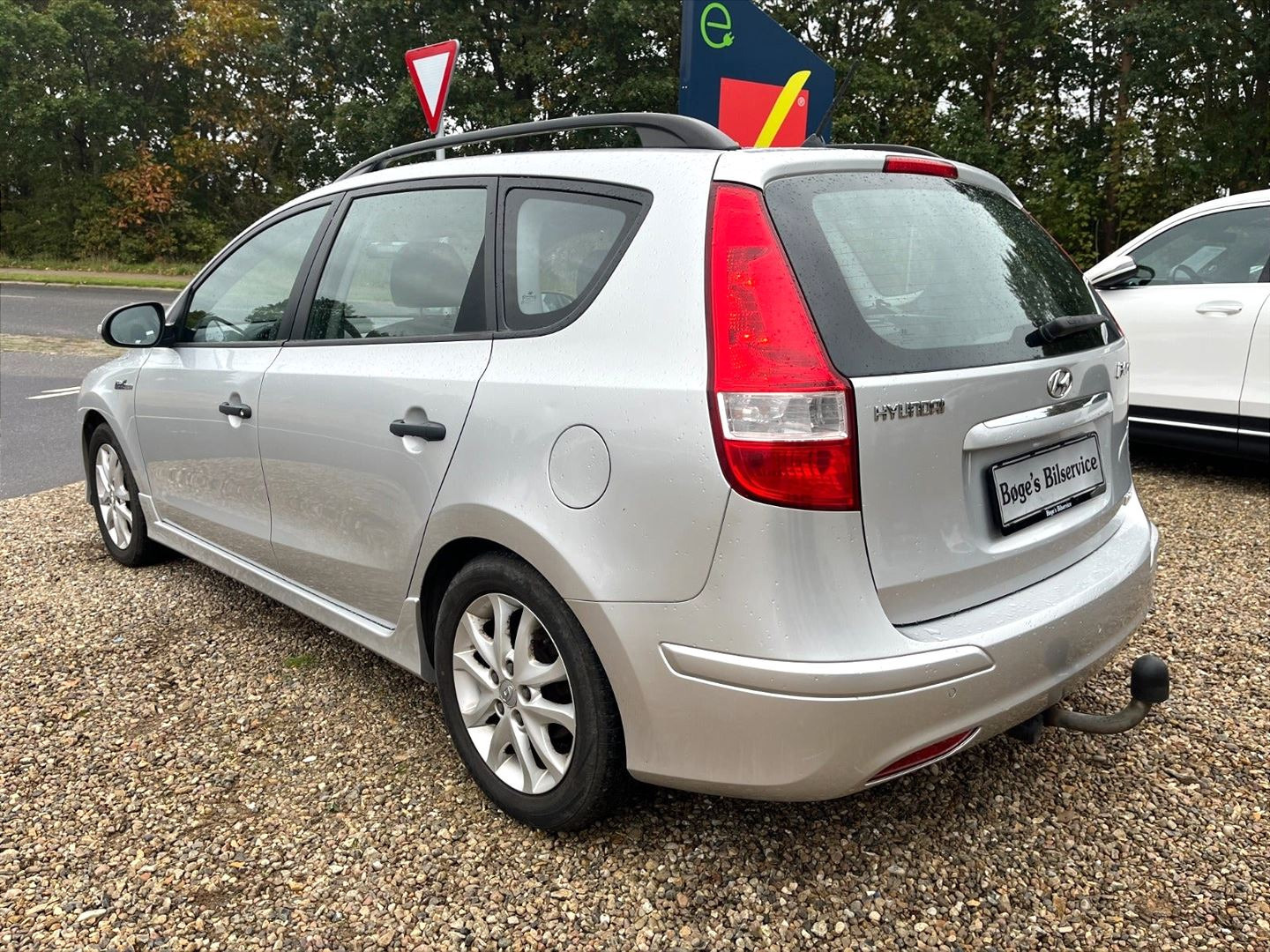 Sølv Hyundai i30 fra 2012