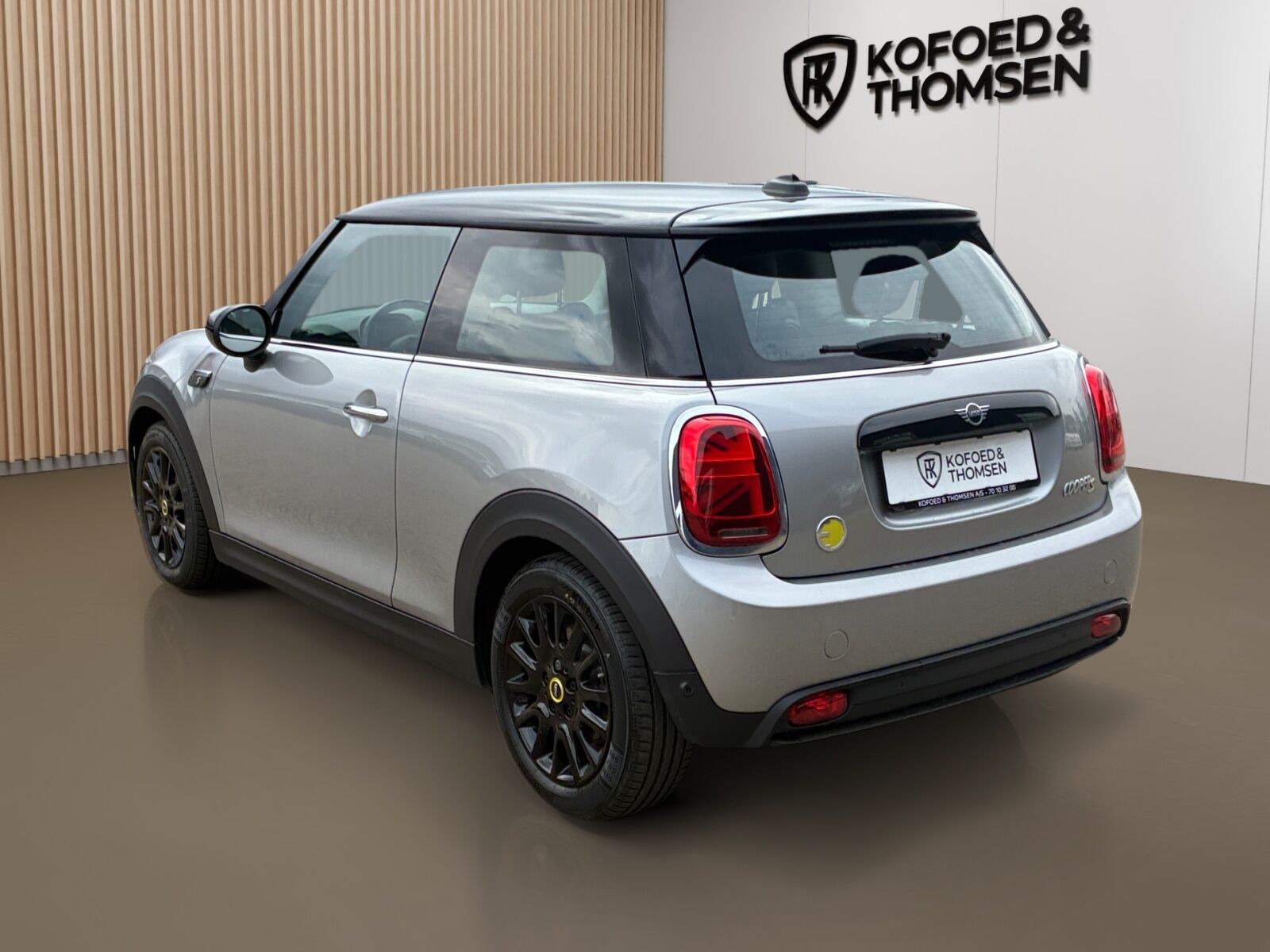 Grå Mini Cooper fra 2023