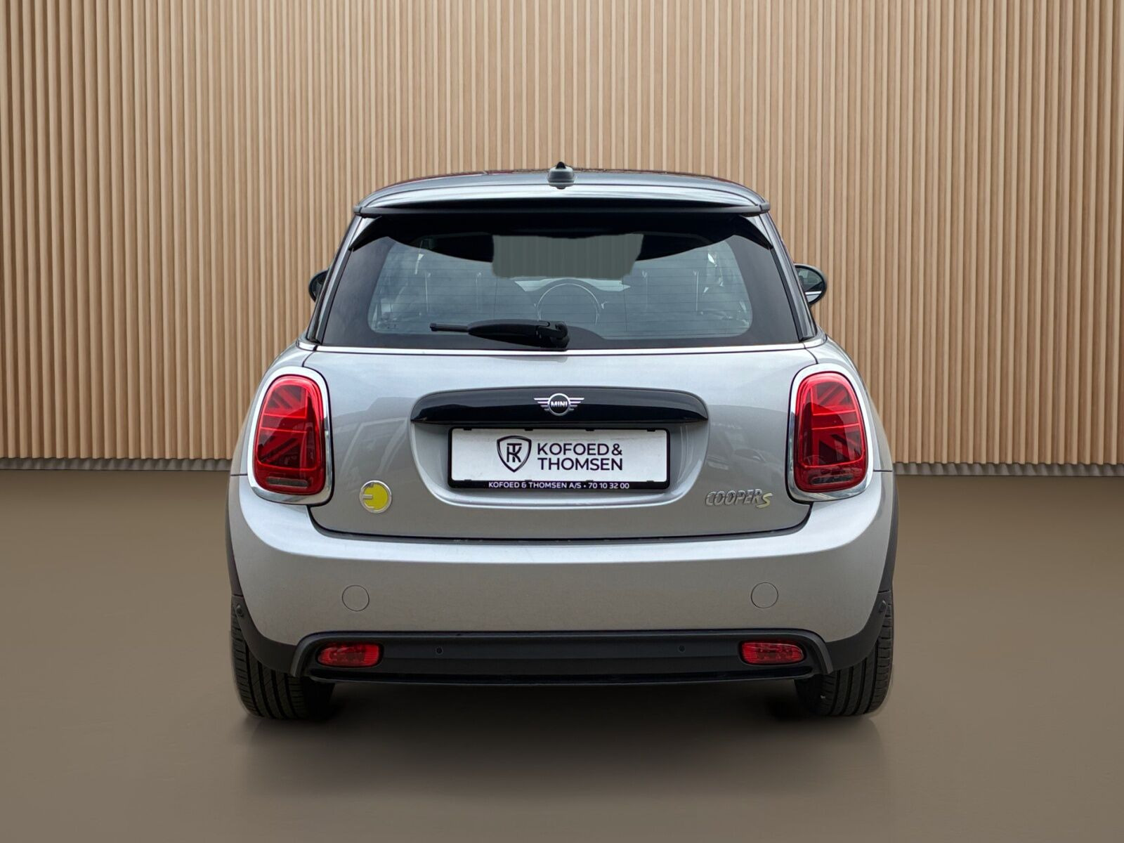 Grå Mini Cooper fra 2023