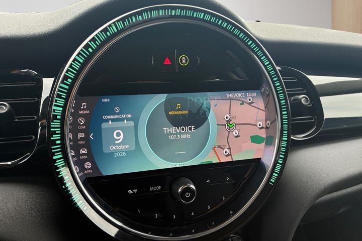 Grå Mini Cooper fra 2023