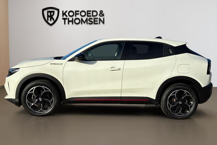 Hvid Alfa Romeo Junior fra 2025