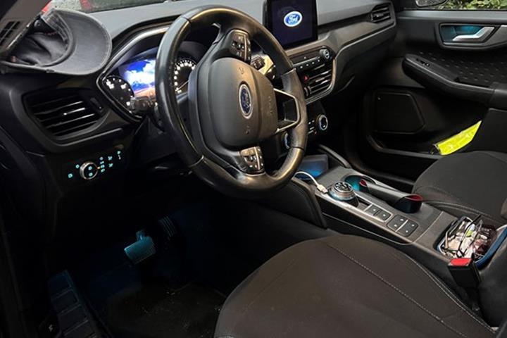 undefined Ford Kuga fra 2020
