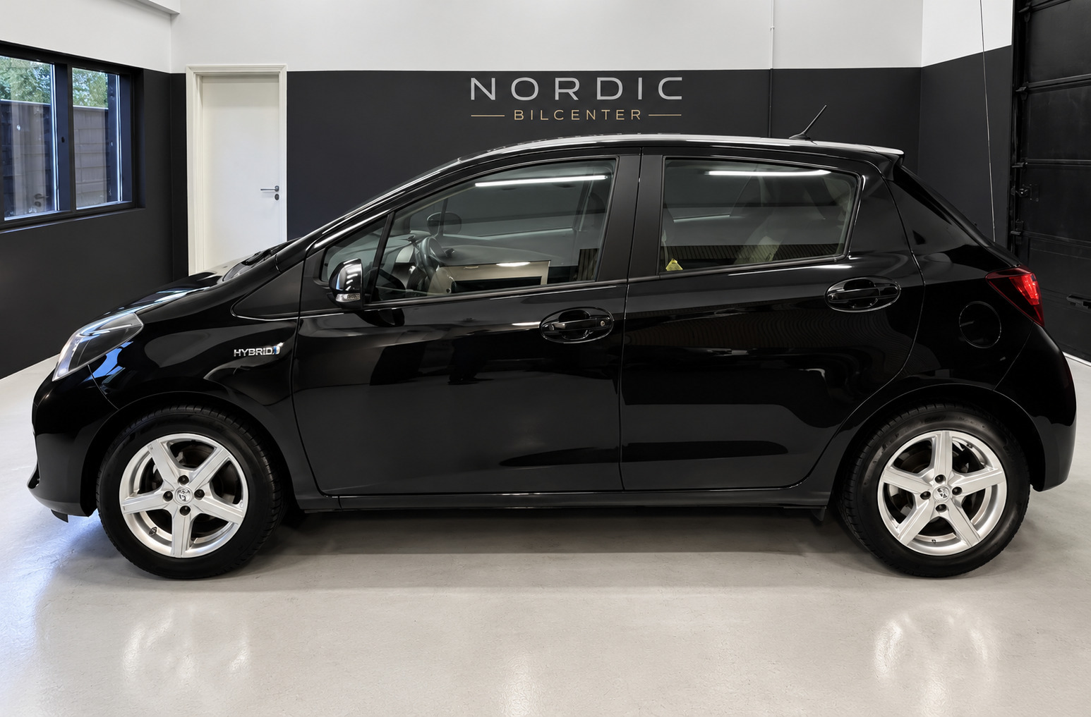 undefined Toyota Yaris fra 2016