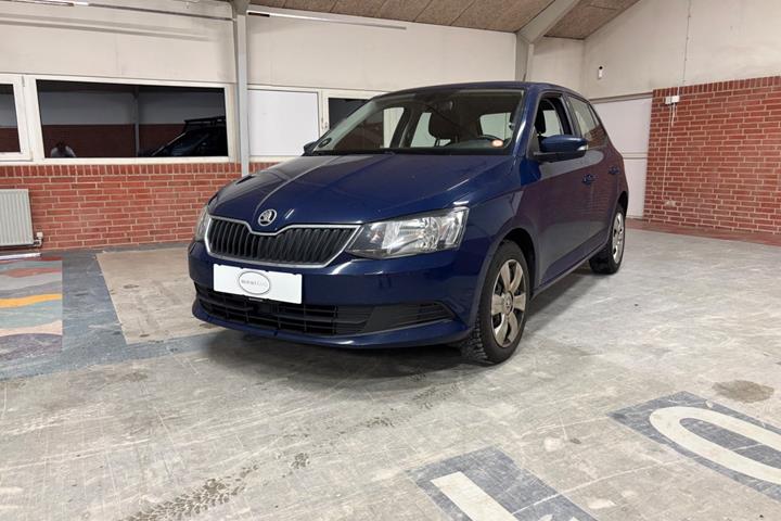 Blå Skoda Fabia fra 2018