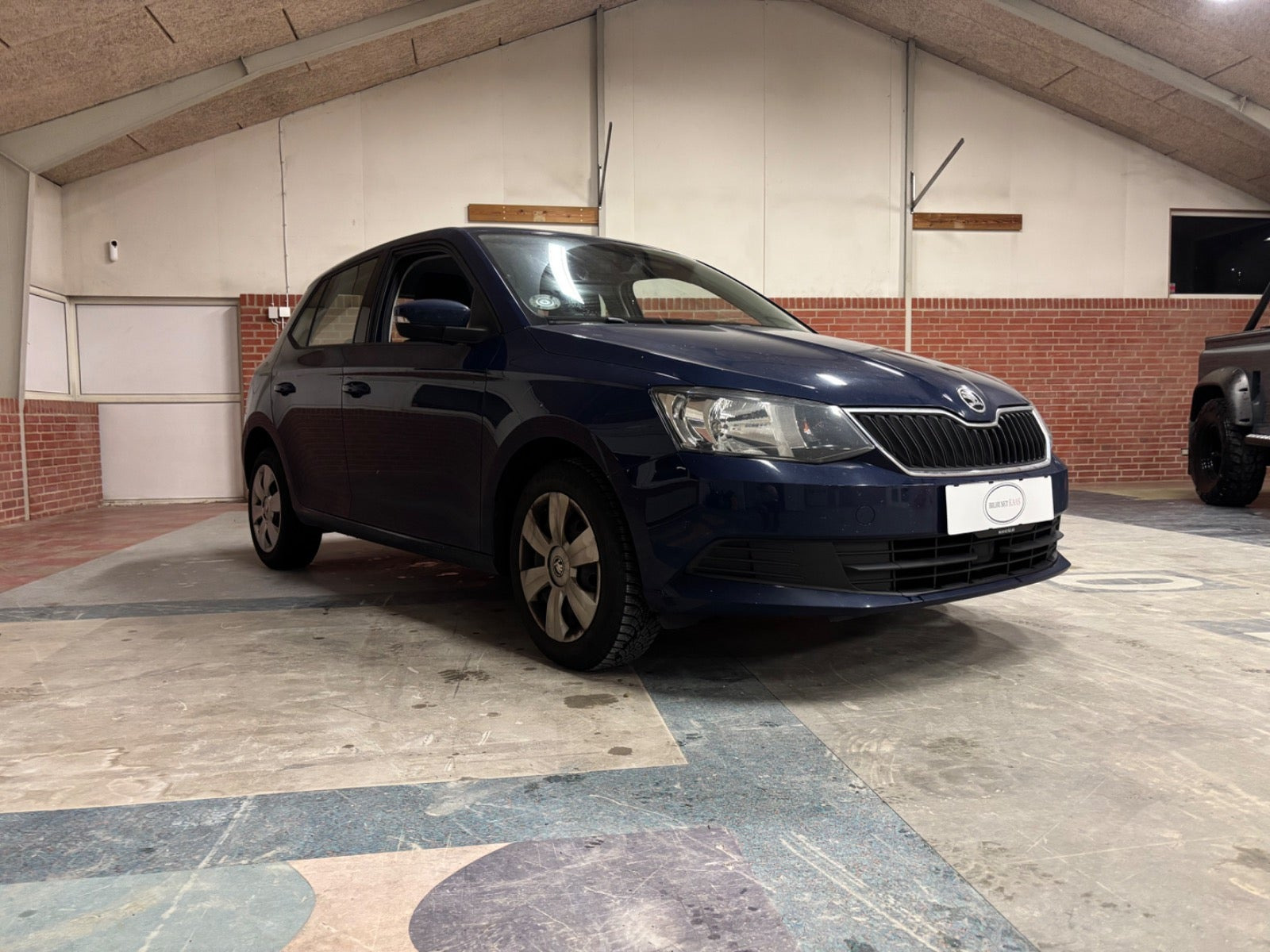 Blå Skoda Fabia fra 2018