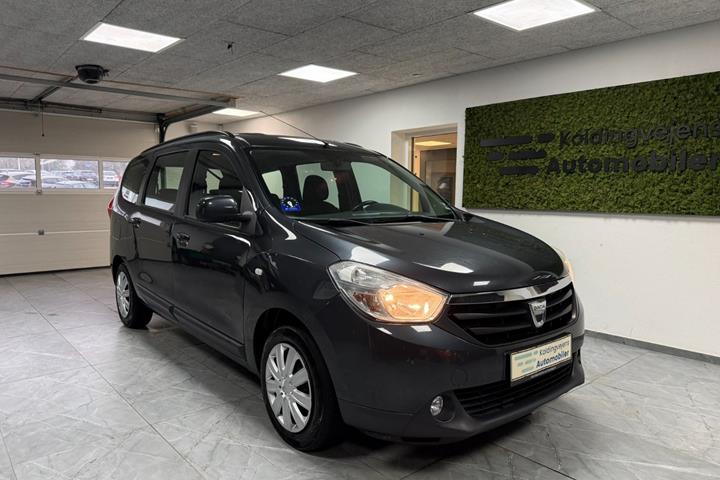 undefined Dacia Lodgy fra 2015 set udefra