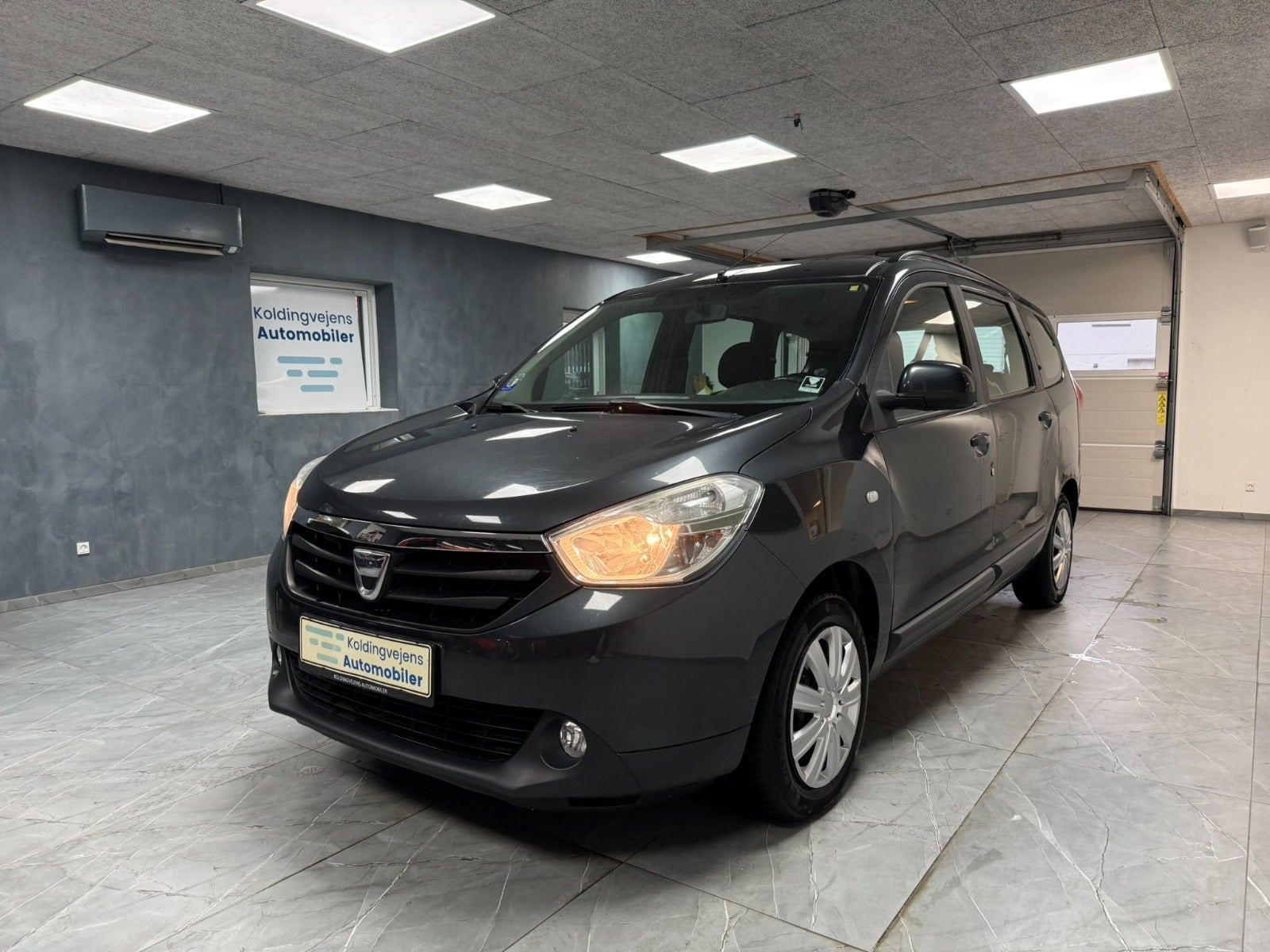 undefined Dacia Lodgy fra 2015