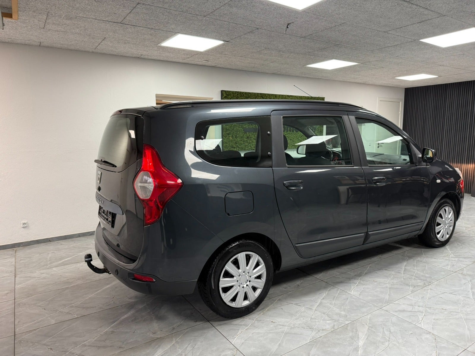 undefined Dacia Lodgy fra 2015