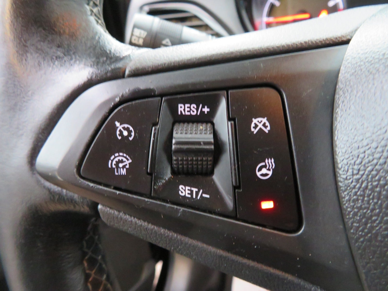 Sort Opel Karl fra 2017
