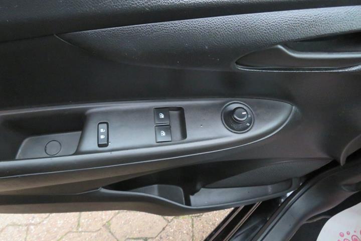 Sort Opel Karl fra 2017