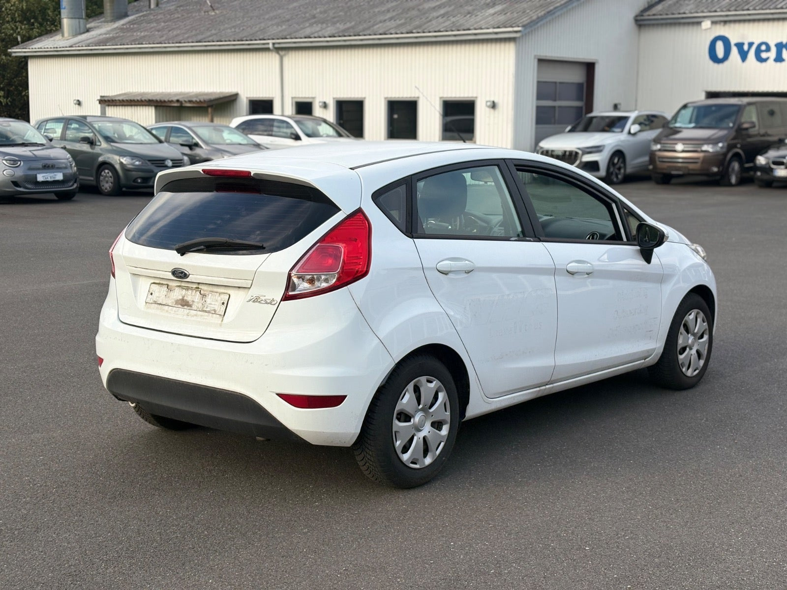 Hvid Ford Fiesta fra 2016
