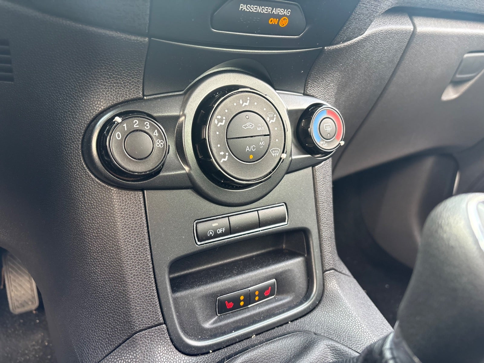 Hvid Ford Fiesta fra 2016