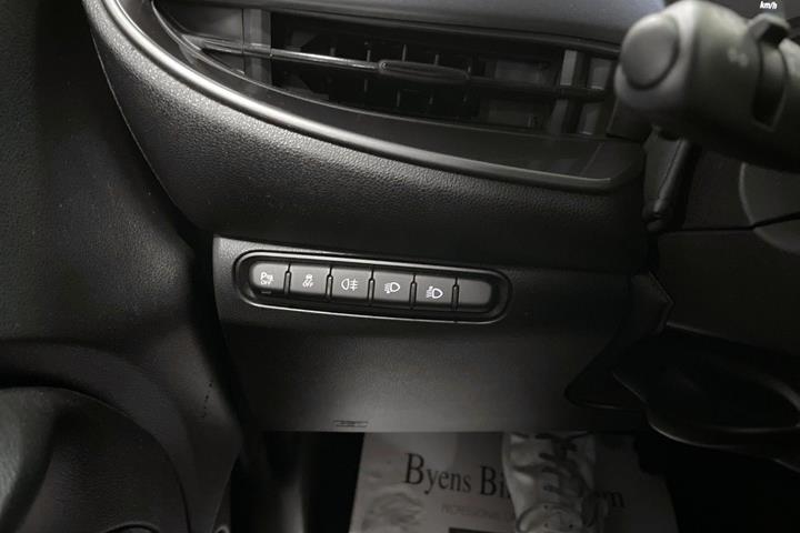 Grå Fiat 500e fra 2023
