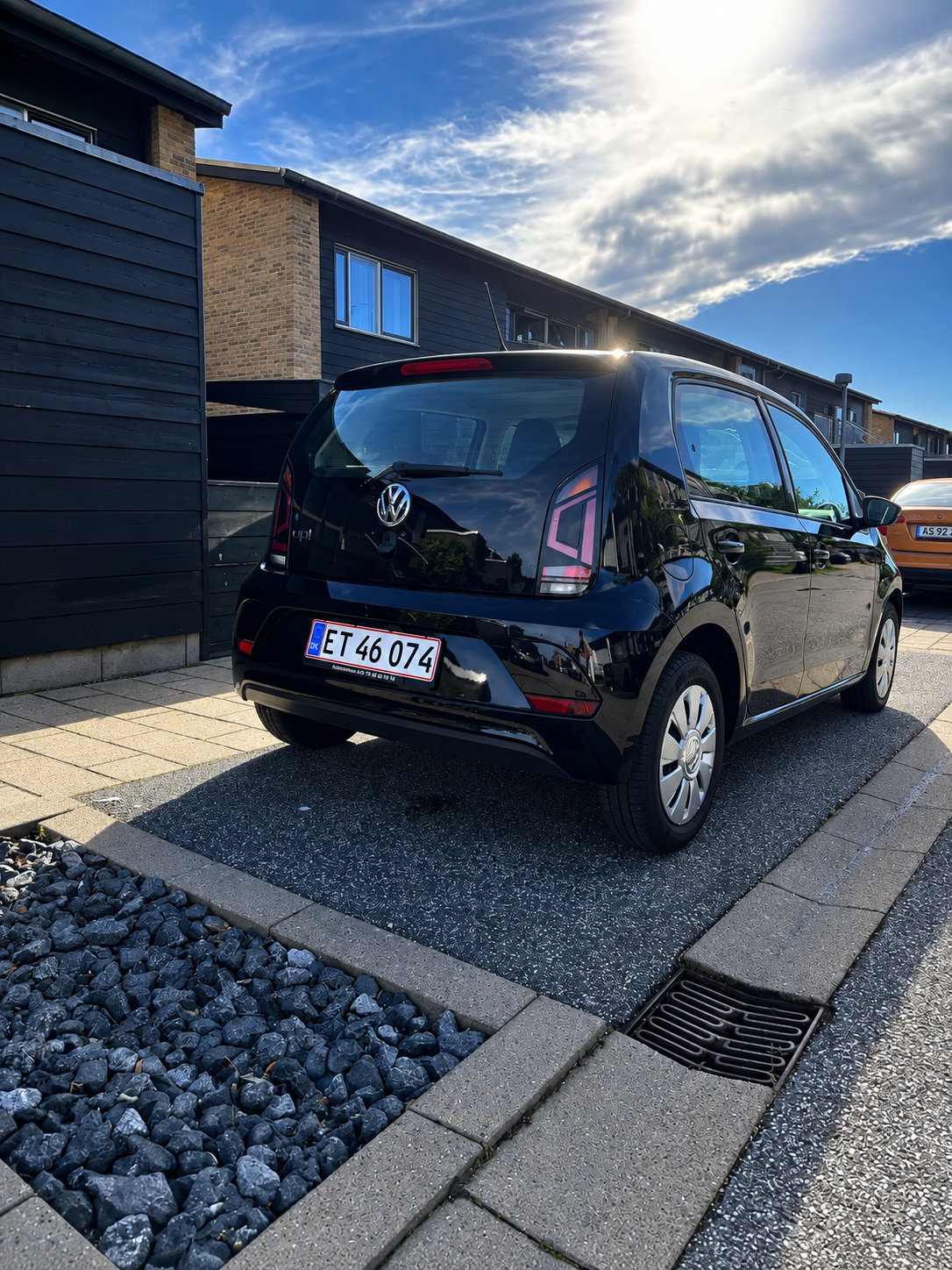 Sort VW UP! fra 2016