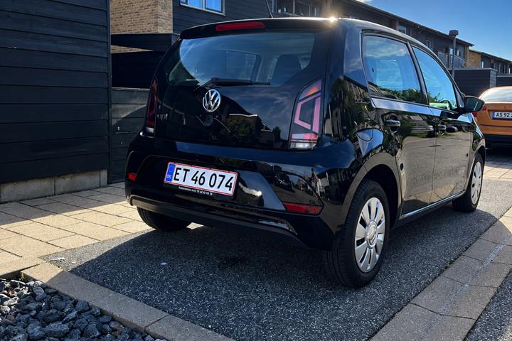 Sort VW UP! fra 2016