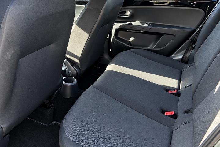 Sort VW UP! fra 2016