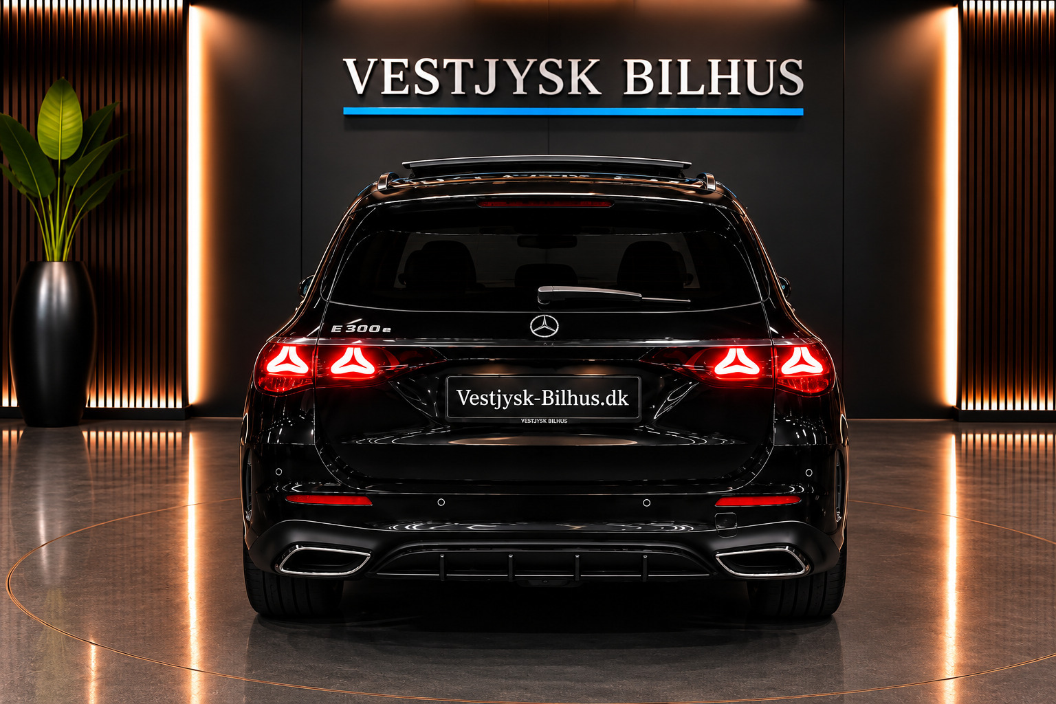 Sort Mercedes E300 e fra 2025