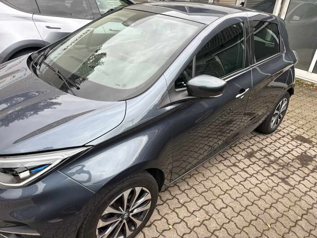 Grå Renault Zoe fra 2019