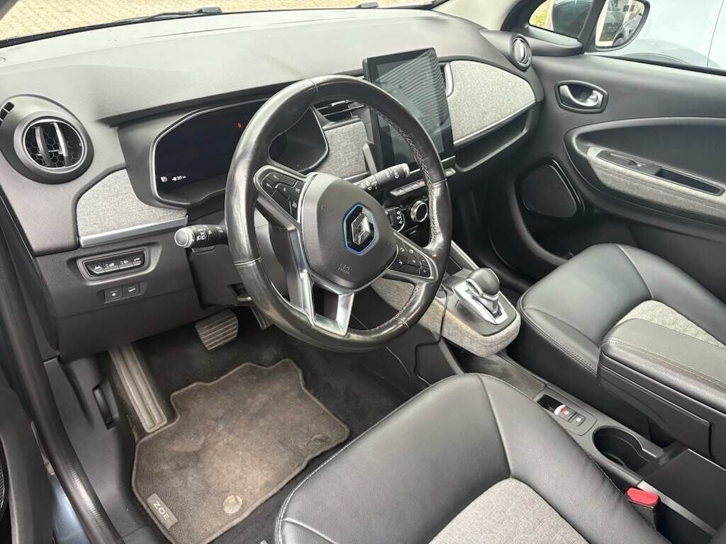Grå Renault Zoe fra 2019