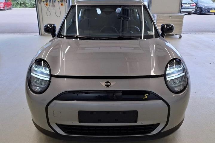 Grå Mini Cooper SE fra 2025
