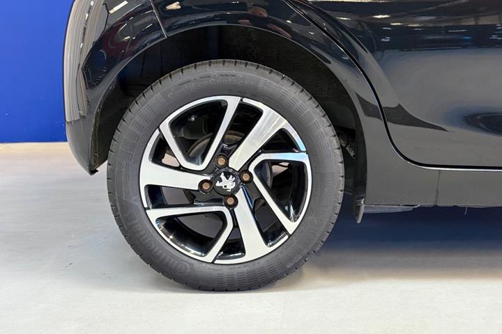 Sort Peugeot 108 fra 2020