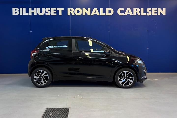 Sort Peugeot 108 fra 2020