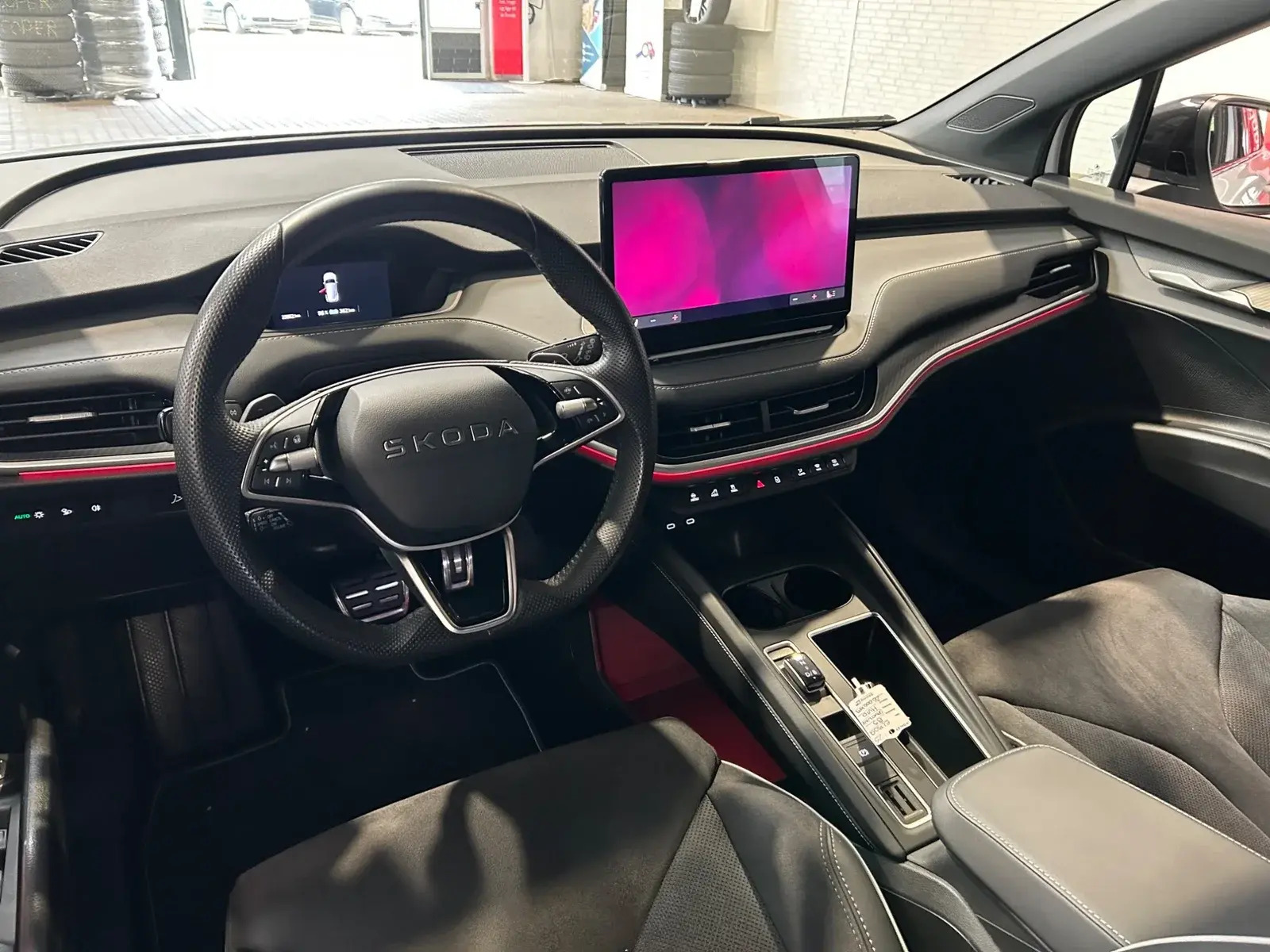 Hvid Skoda Elroq fra 2026