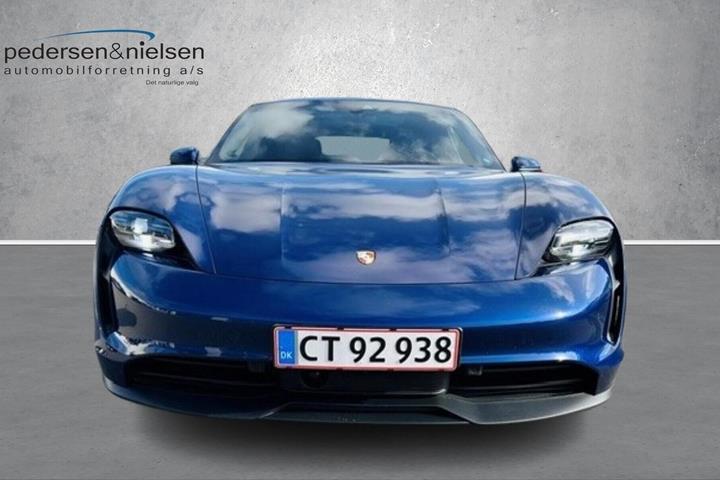 Blå Porsche Taycan fra 2020