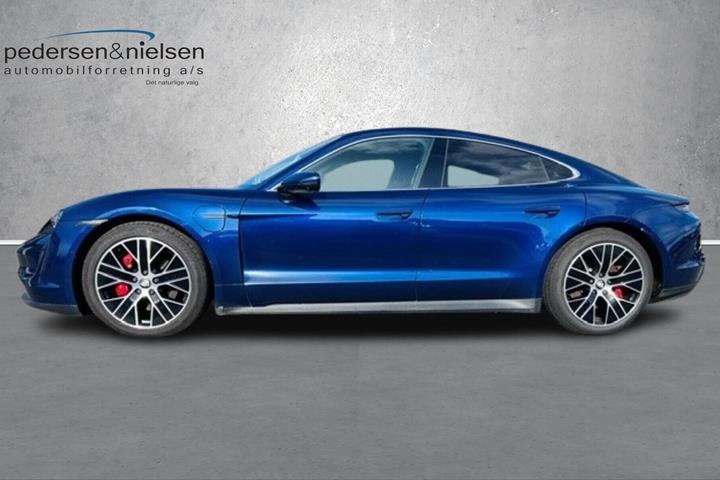Blå Porsche Taycan fra 2020