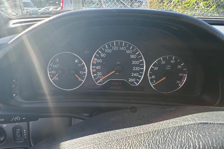 undefined Mercedes CLK320 fra 1997
