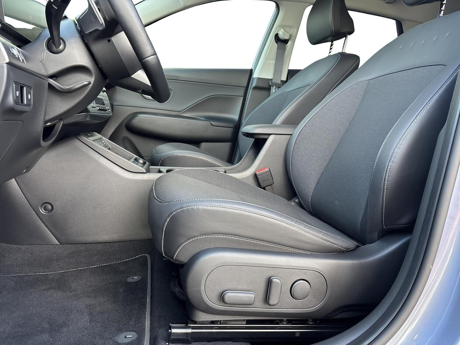 Blå Hyundai Kona fra 2026