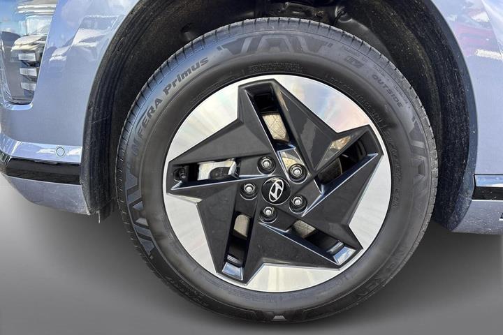 Blå Hyundai Kona fra 2026