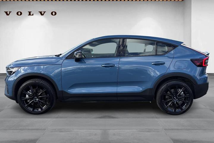 Blå Volvo C40 fra 2024