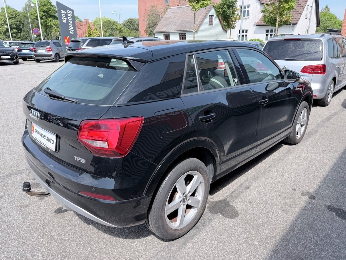 Sort Audi Q2 fra 2018